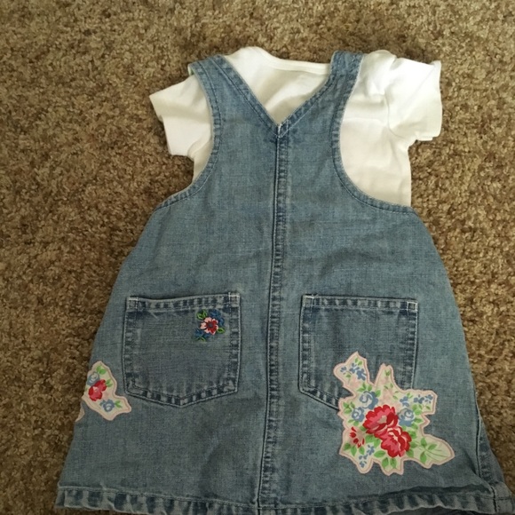 Adorable girls clothes - Picture 4 of 8